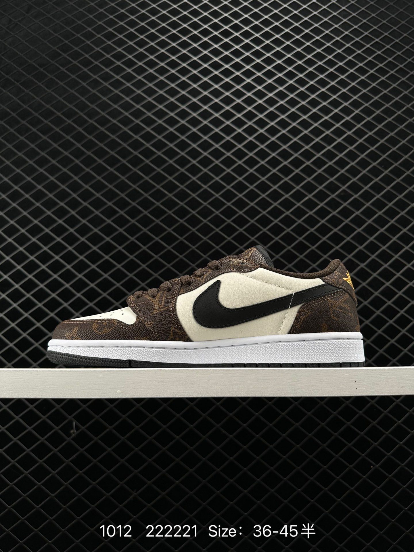 Travis Scott x Tiffany & Co. x Nike Air Jordan 1 Low OG SP